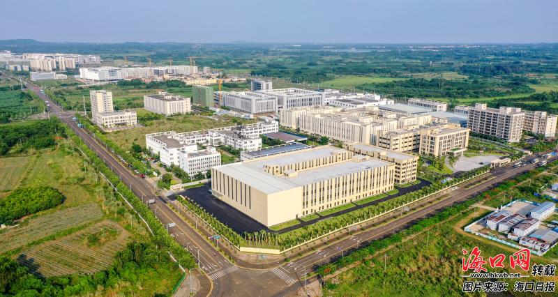 海口美安生态科技新城在建项目林立 "制造"活力涌现